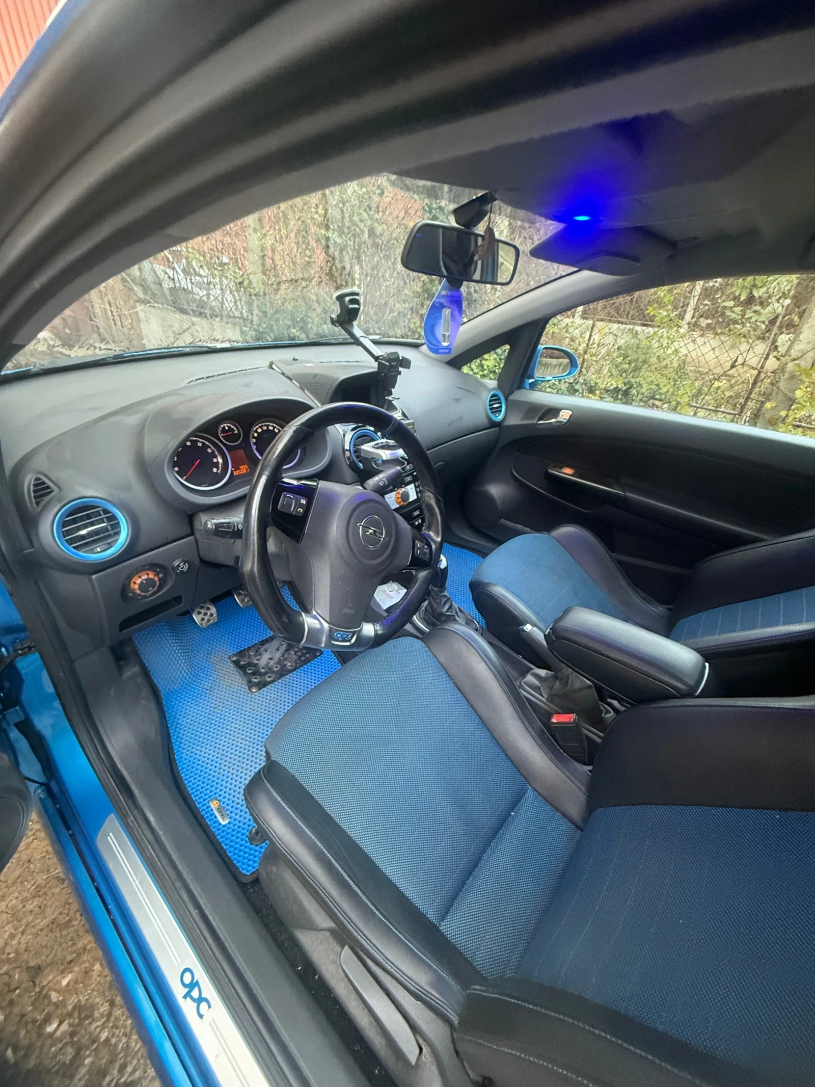 Opel Corsa  - изображение 4