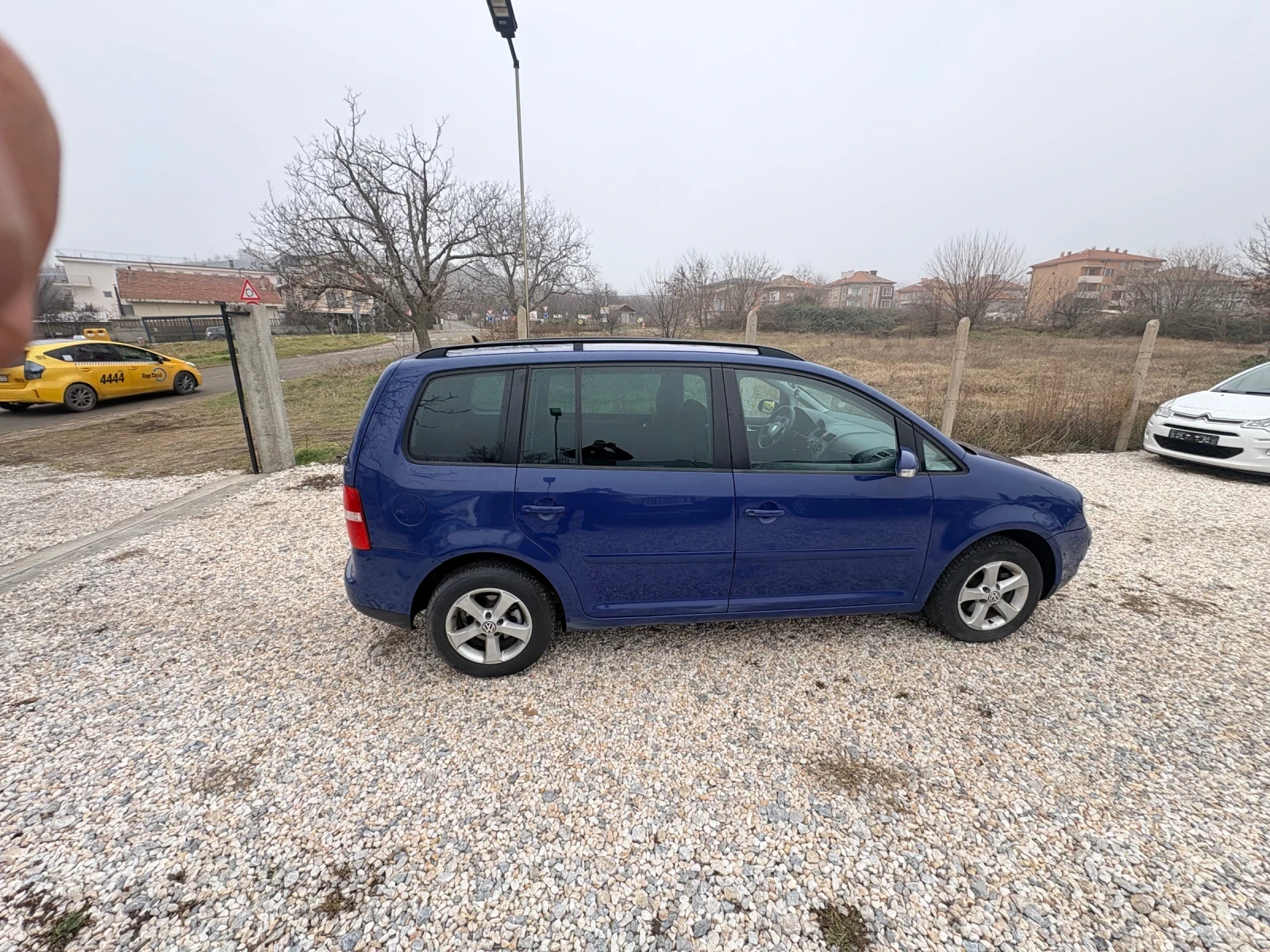 VW Touran 1.9 TDI 105 �� 6 �������� | Mobile.bg � ����������� 9
