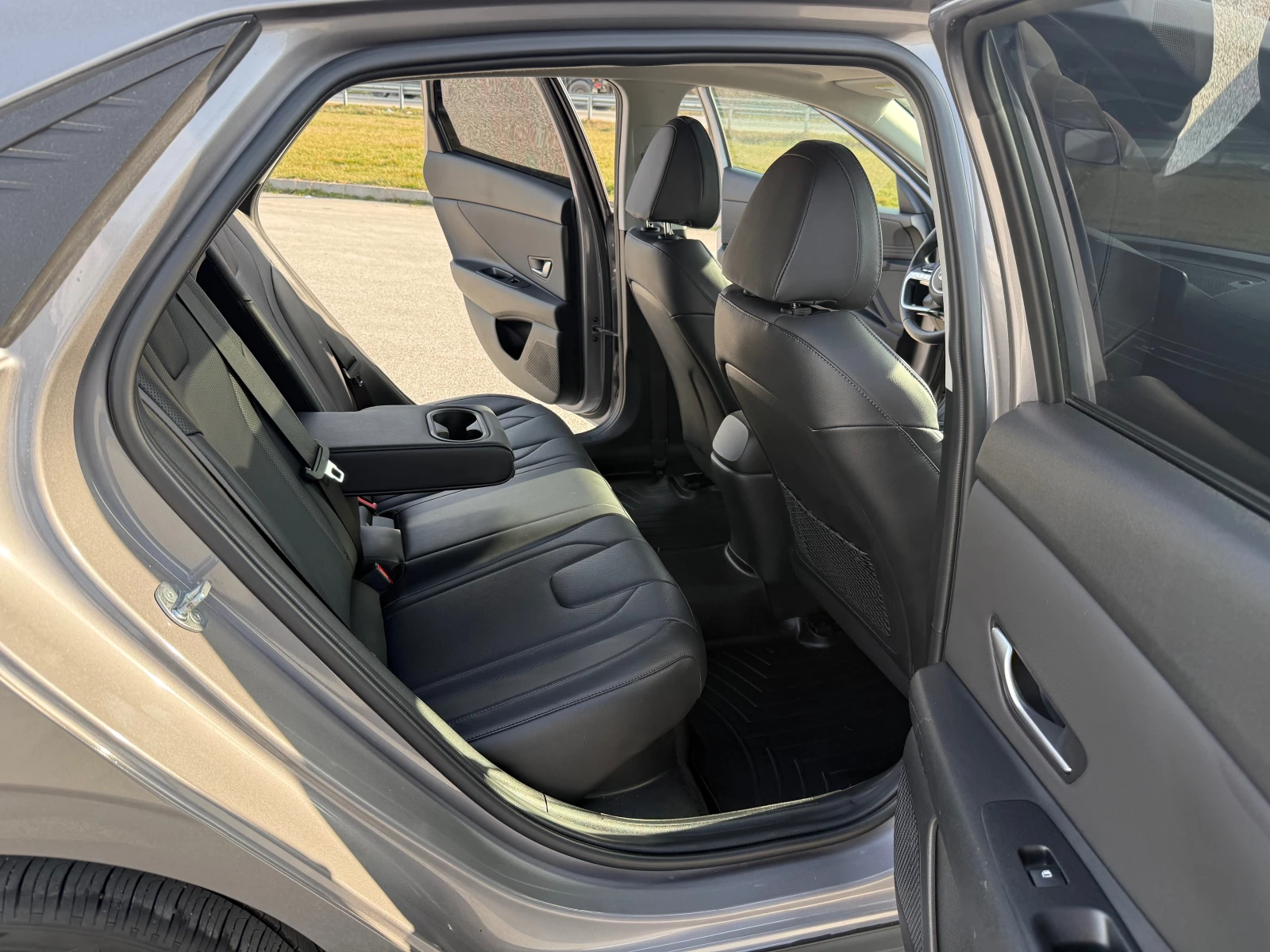 Hyundai Elantra 1.6-HYBRID-LUXURY | Mobile.bg � ����������� 12