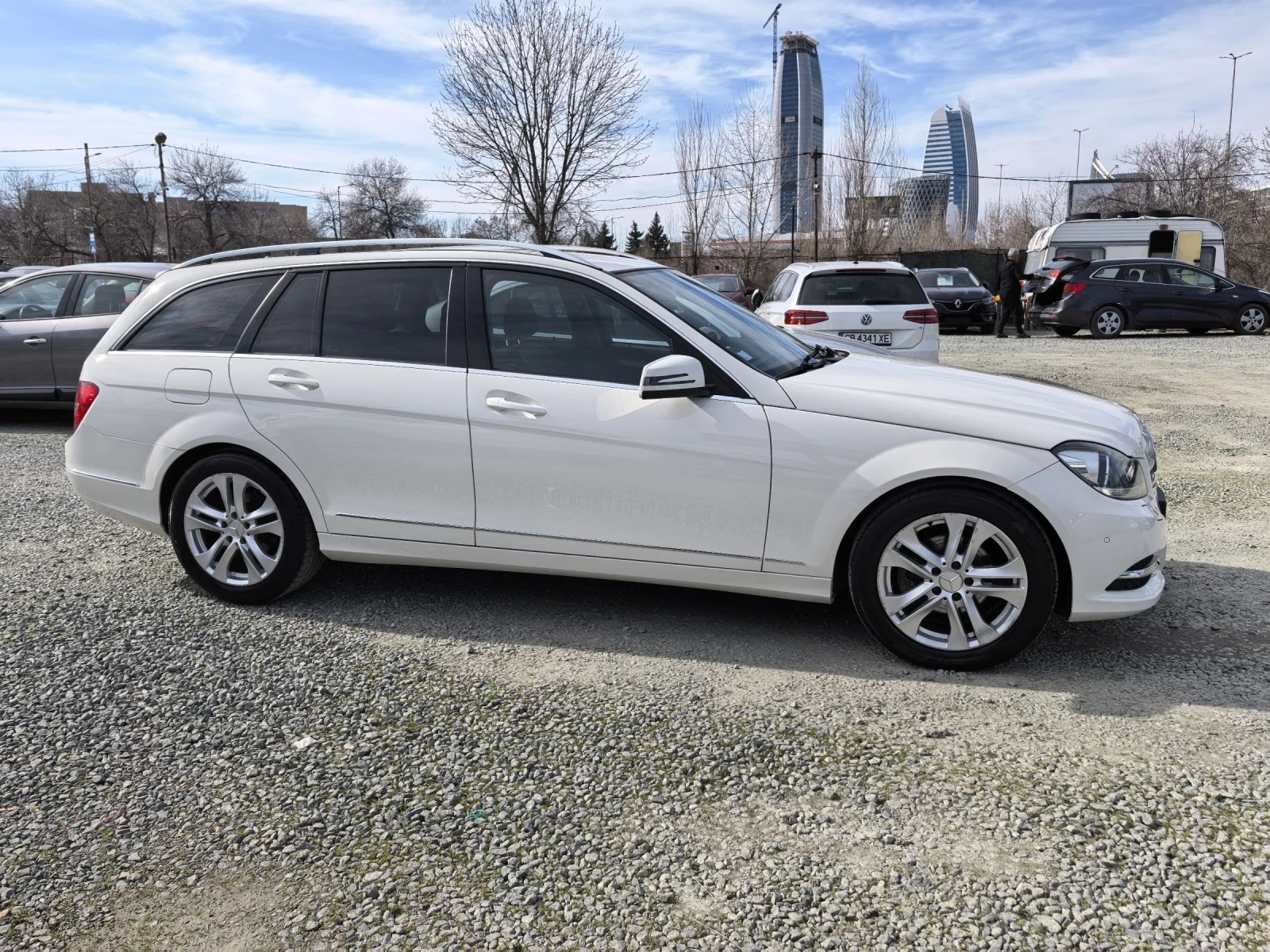 Mercedes-Benz C 200 CDI Avantgarde Facelift 2.2cdi-136к.с, снимка 7 - Автомобили и джипове - 53784978