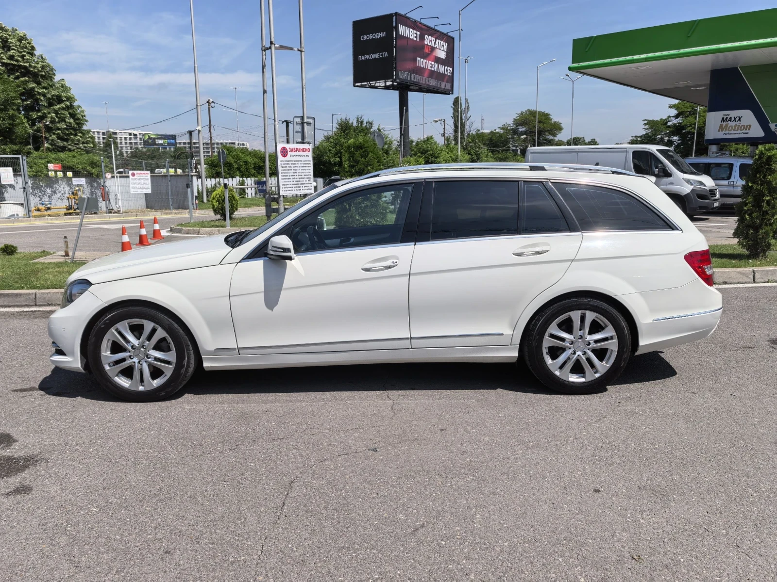 Mercedes-Benz C 200 CDI Avantgarde Facelift 2.2cdi-136к.с, снимка 7 - Автомобили и джипове - 53784978