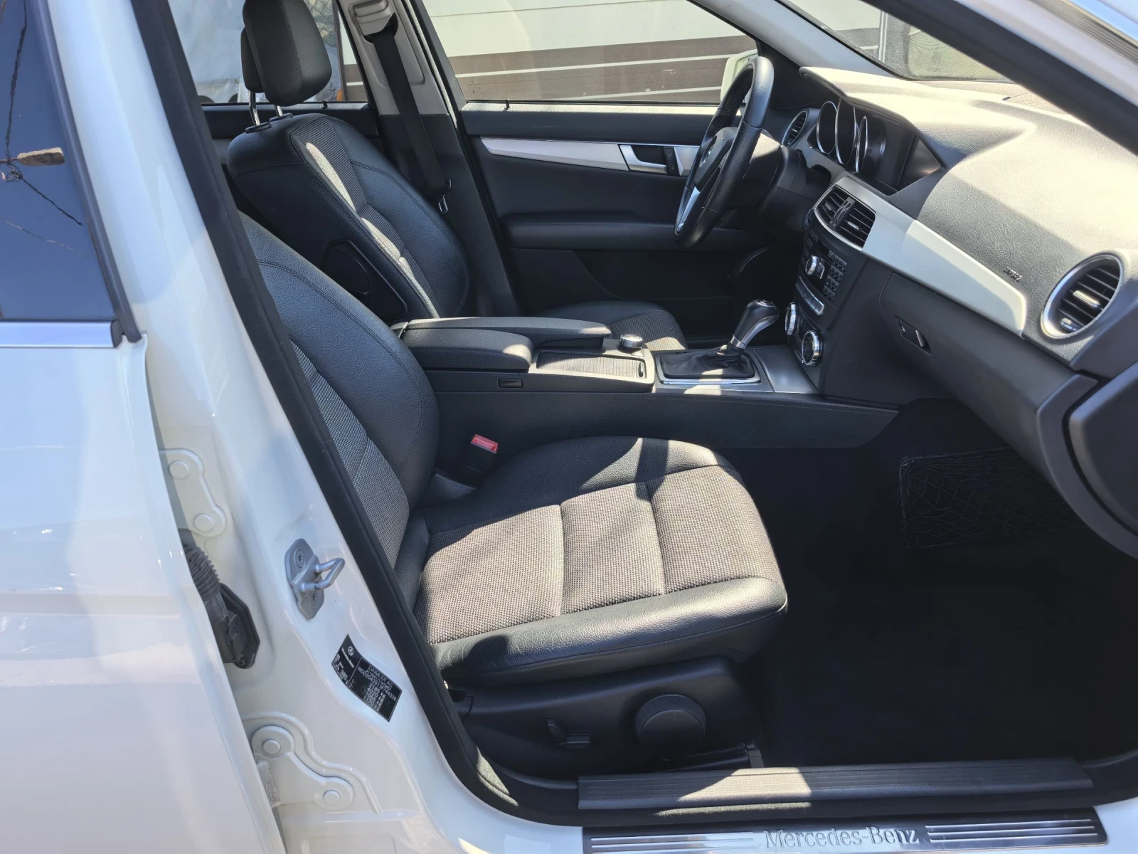 Mercedes-Benz C 200 CDI Avantgarde Facelift 2.2cdi-136�.� | Mobile.bg � ����������� 13