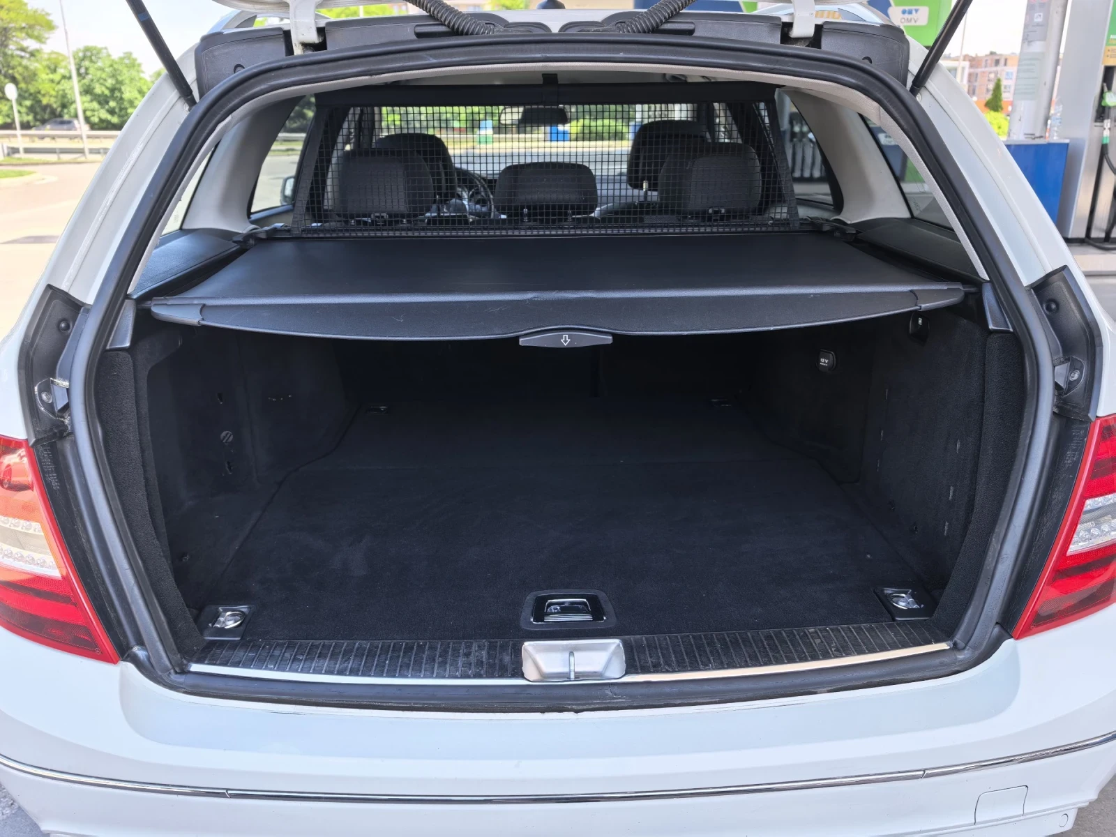 Mercedes-Benz C 200 CDI Avantgarde Facelift 2.2cdi-136к.с, снимка 16 - Автомобили и джипове - 53784978