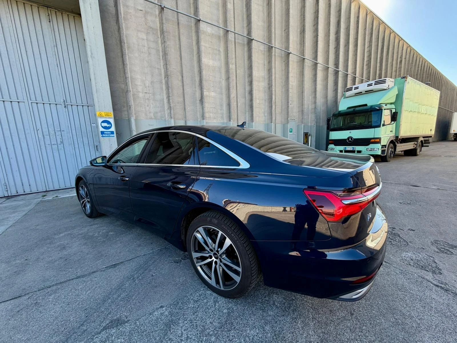 Audi A6 40 TDI quattro ultra S tronic S line edition , снимка 6 - Автомобили и джипове - 54091467