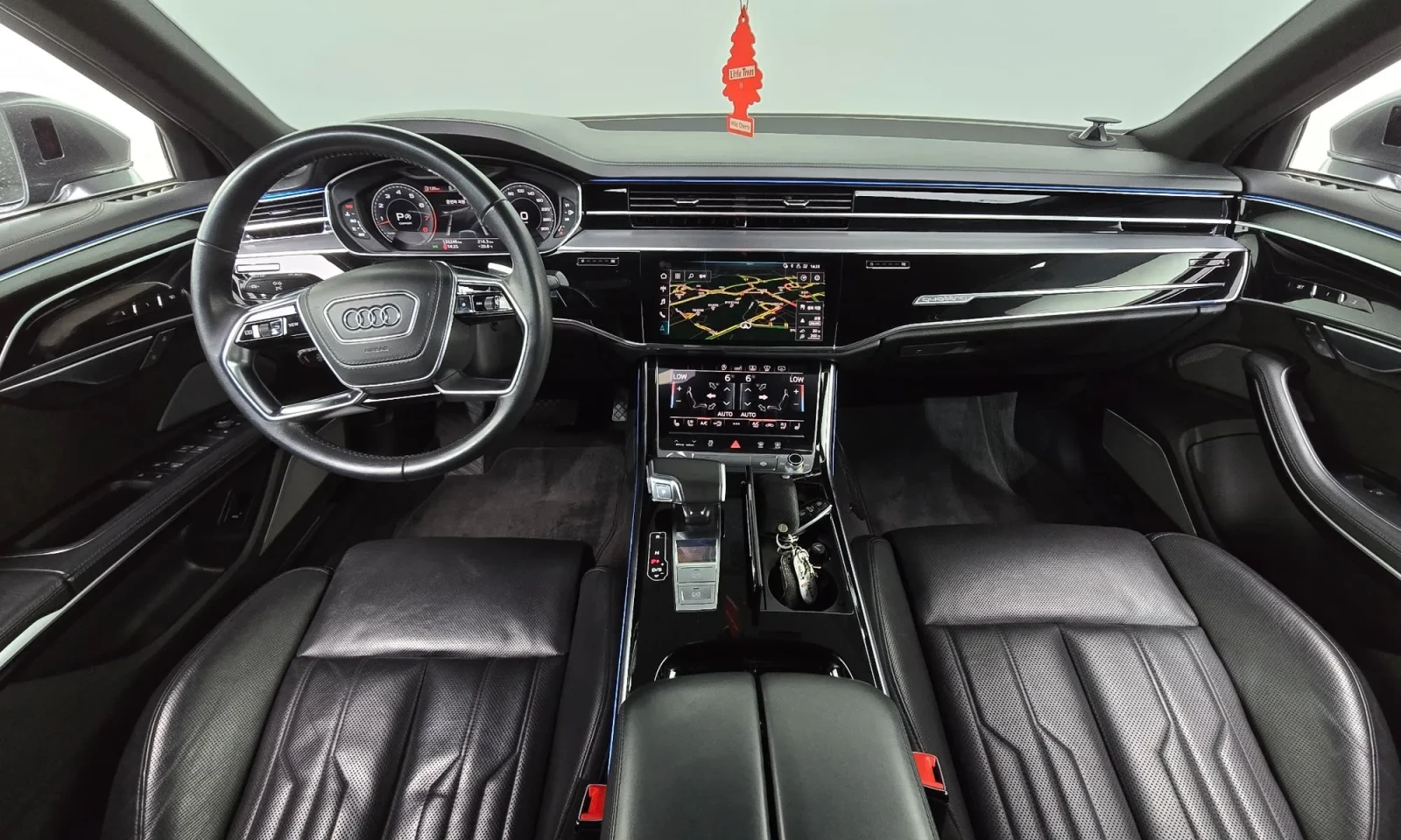 Audi A8 2019* FULL* МАСАЖ* ОБДУХ* TV* B&O* HEAD-UP* КРАЙНА, снимка 6 - Автомобили и джипове - 54442645