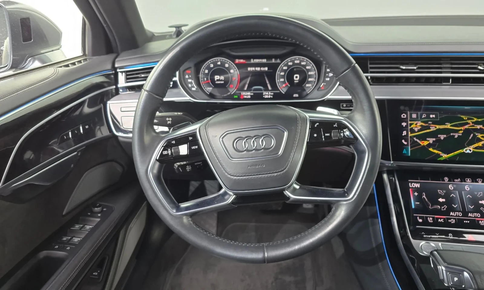 Audi A8 2019* FULL* МАСАЖ* ОБДУХ* TV* B&O* HEAD-UP* КРАЙНА, снимка 5 - Автомобили и джипове - 54442645
