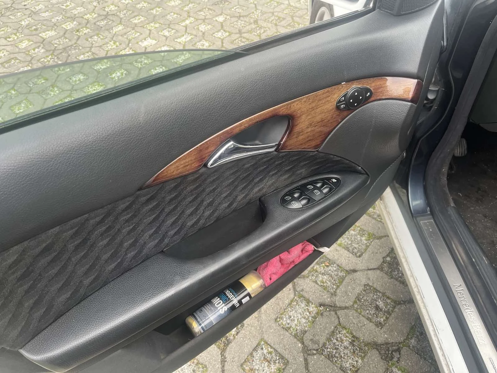 Mercedes-Benz E 270, снимка 11 - Автомобили и джипове - 54606172
