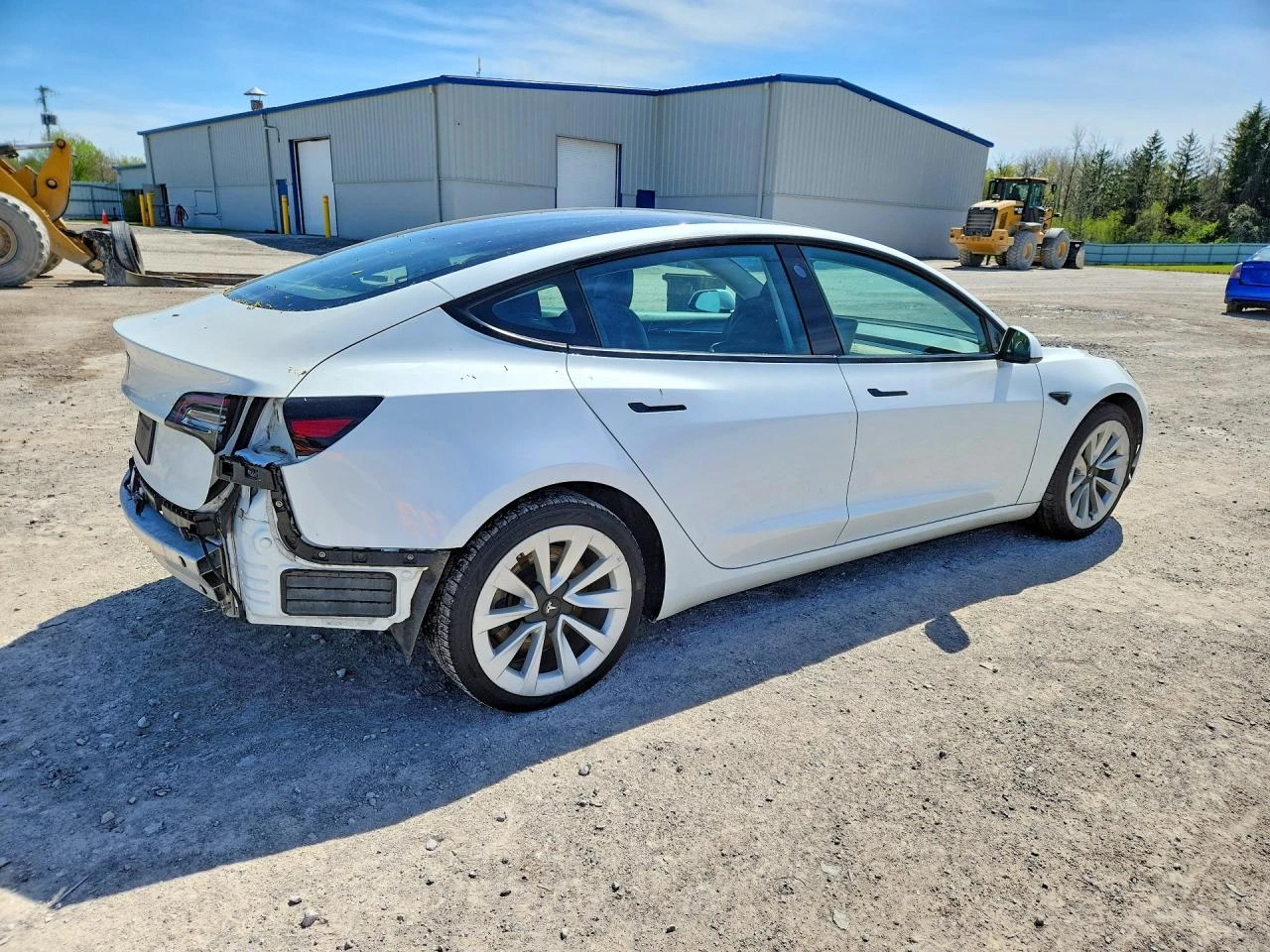 Tesla Model 3 РЕАЛНИ КМ!* СЕРВИЗНА ИСТОРИЯ, снимка 5 - Автомобили и джипове - 54896640