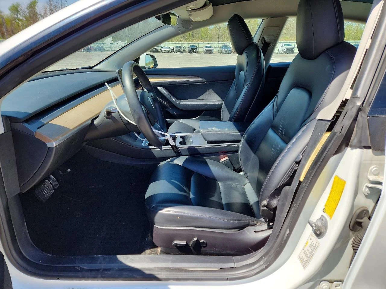Tesla Model 3 РЕАЛНИ КМ!* СЕРВИЗНА ИСТОРИЯ, снимка 8 - Автомобили и джипове - 54896640