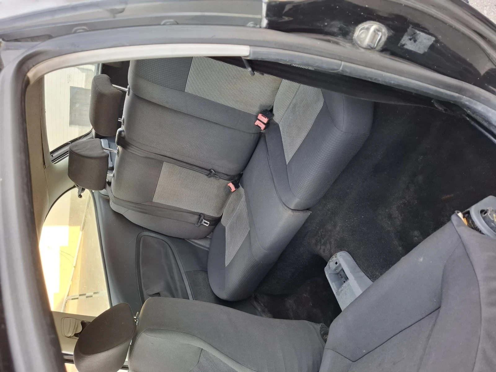 Seat Ibiza, снимка 11 - Автомобили и джипове - 54996688