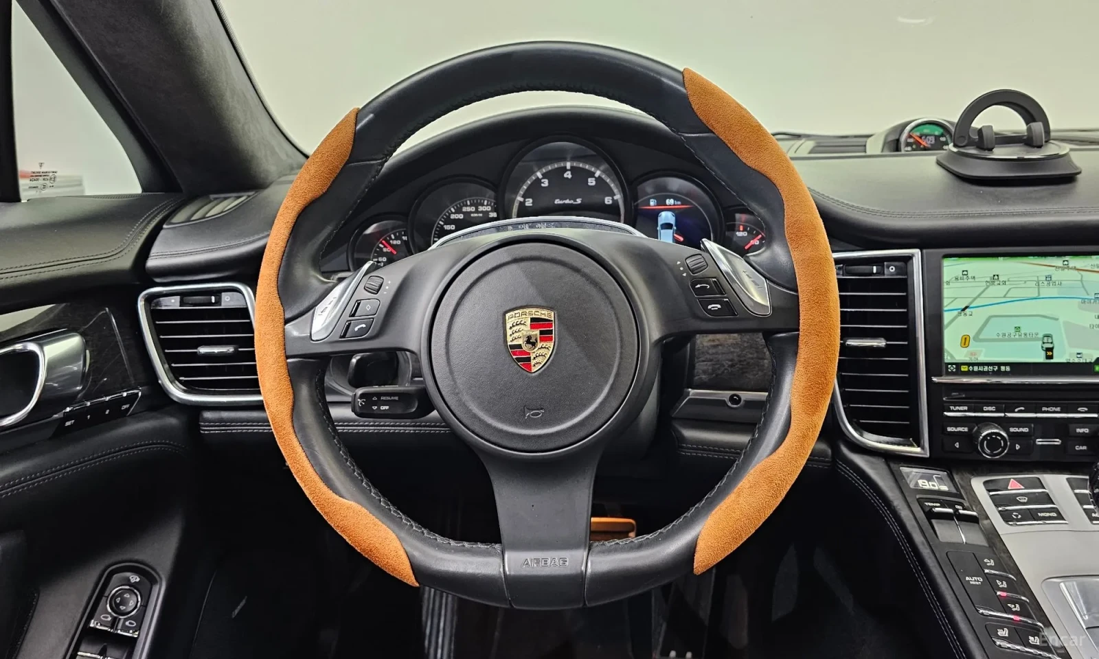 Porsche Panamera TURBO S* 4.8* UNIKAT* 85000KM!!!, снимка 13 - Автомобили и джипове - 55173959