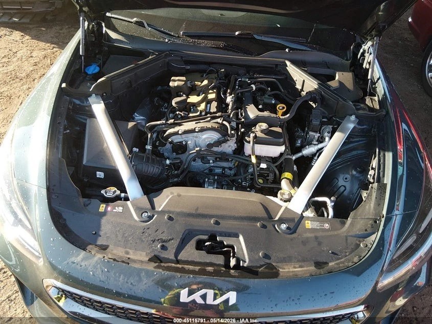 Kia Stinger GT LINE* ПОДГРЕВ* 360* ОБДУХ* KEYLESS, снимка 13 - Автомобили и джипове - 55218392