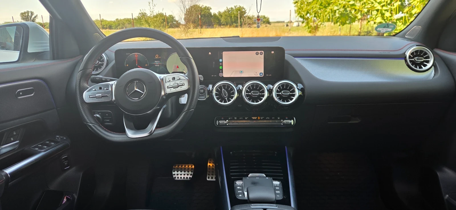 Mercedes-Benz EQA 350 4Matic AMG Line, снимка 10 - Автомобили и джипове - 55492822