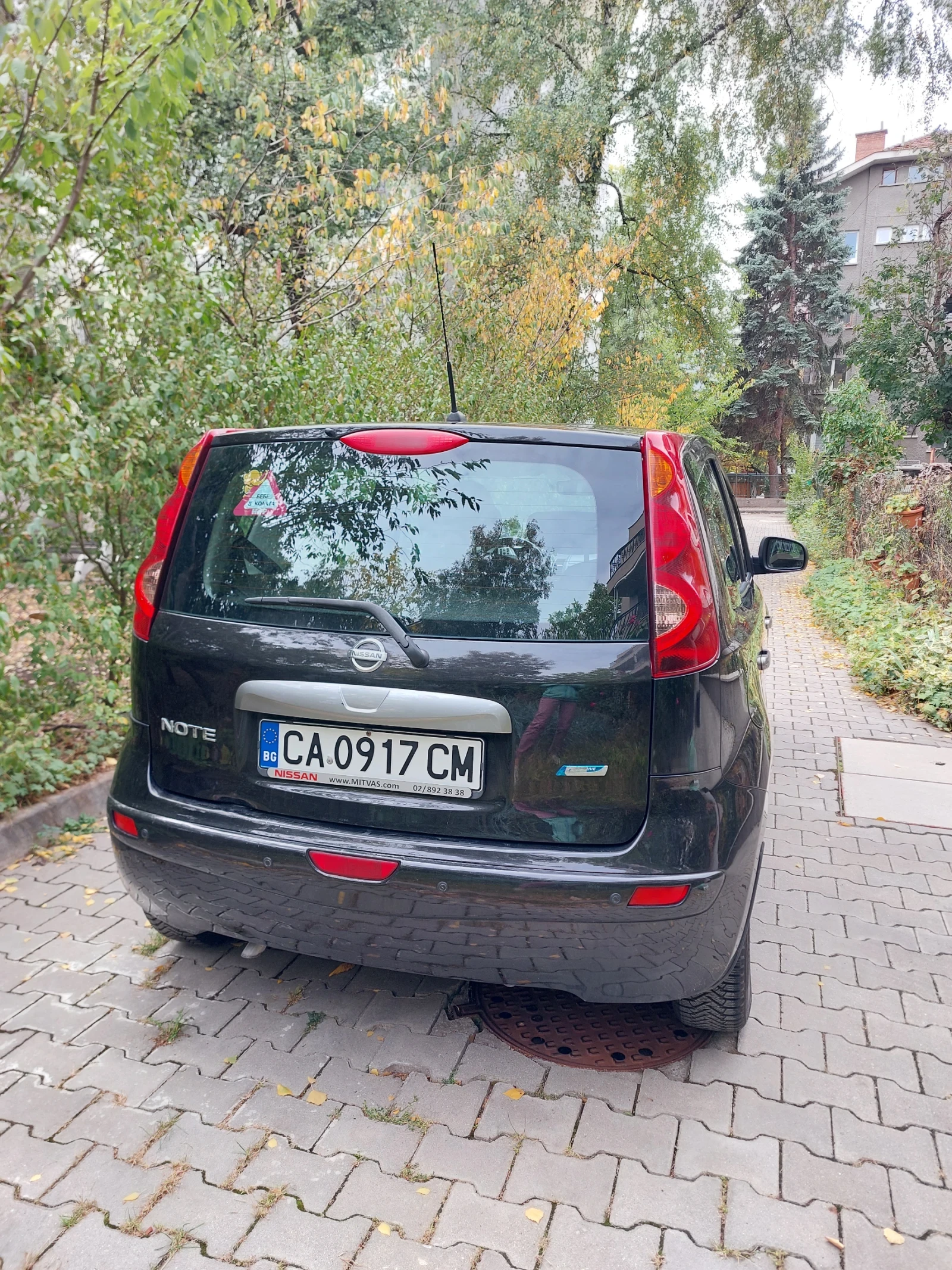 Nissan Note, снимка 2 - Автомобили и джипове - 56463206