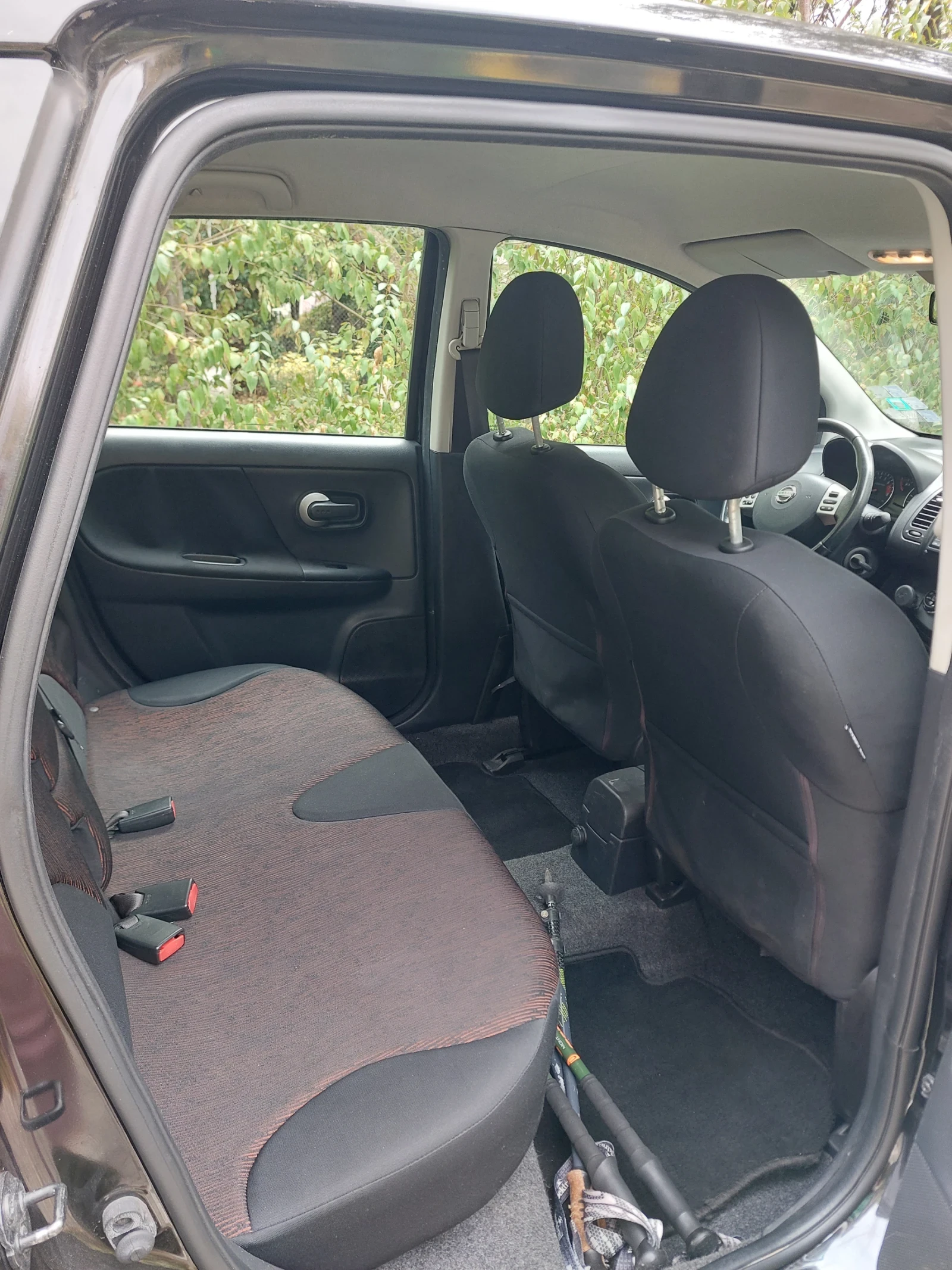 Nissan Note, снимка 6 - Автомобили и джипове - 56463206