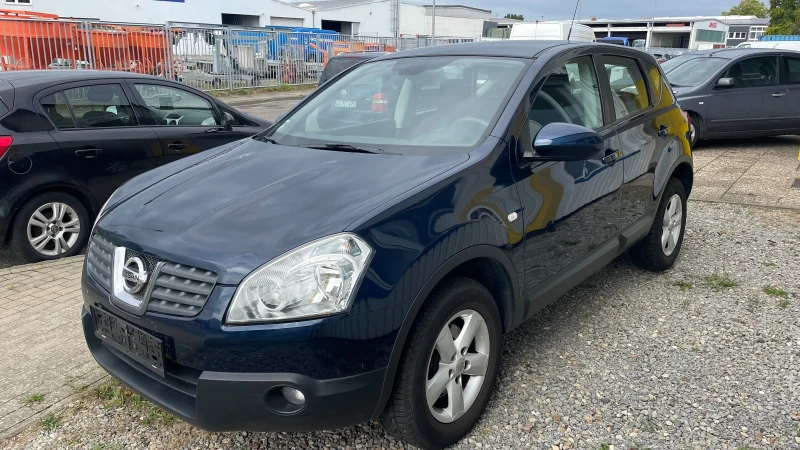 Nissan Qashqai 2.0i \145 641км.\СЕРВИЗНА ИСТОРИЯ\ОЧАКВАН ВНОС \, снимка 2 - Автомобили и джипове - 47250804