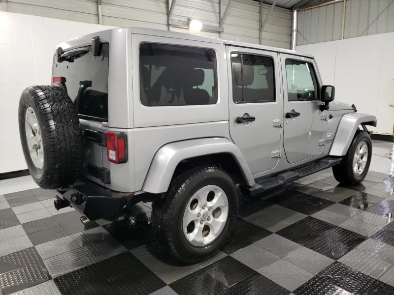 Jeep Wrangler, снимка 4 - Автомобили и джипове - 49369352