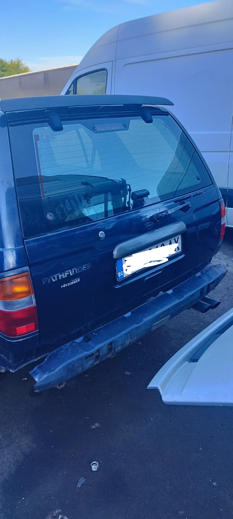 Nissan Pathfinder 3.3, снимка 2 - Автомобили и джипове - 52334798