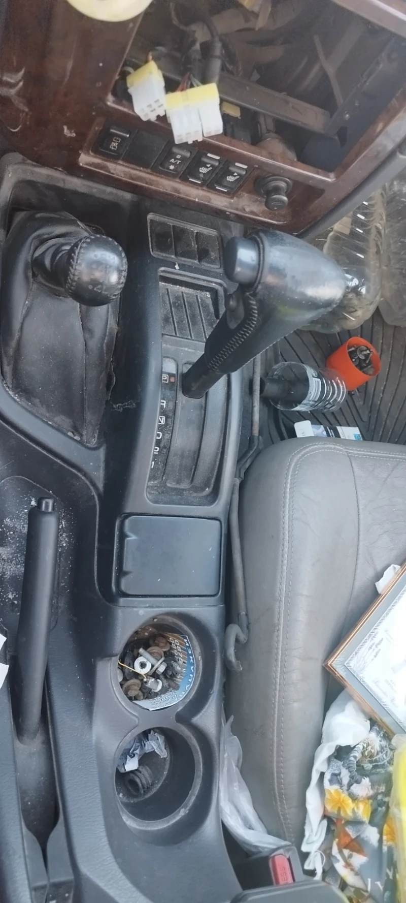 Nissan Pathfinder 3.3, снимка 8 - Автомобили и джипове - 52334798