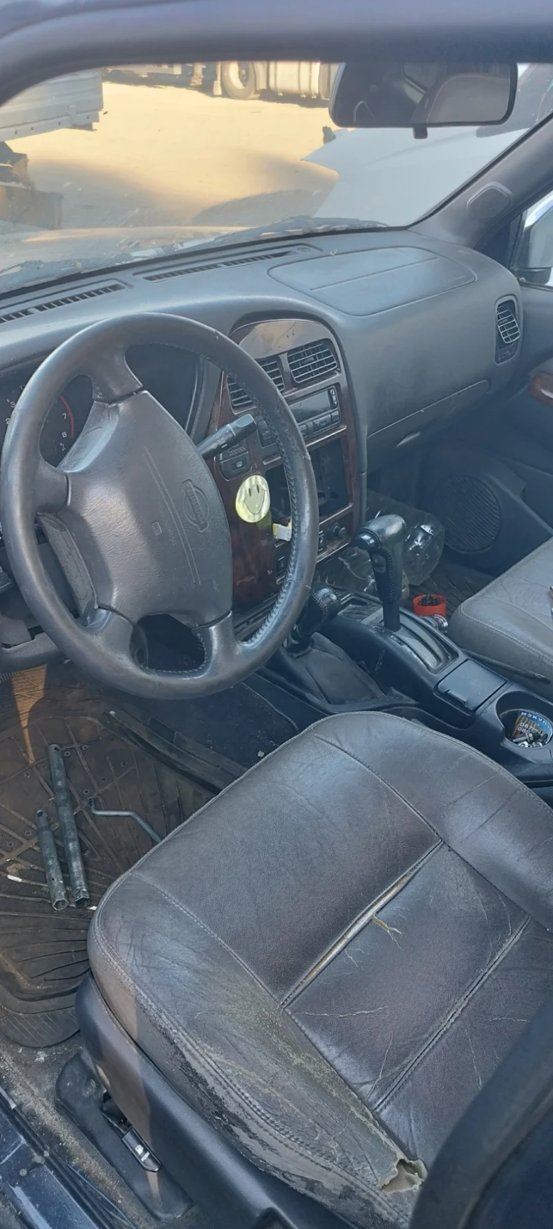 Nissan Pathfinder 3.3, снимка 7 - Автомобили и джипове - 52334798