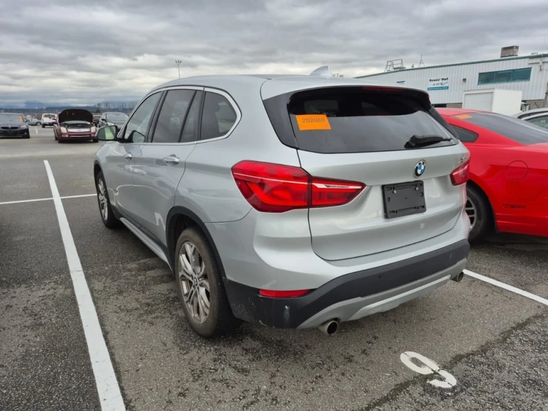 BMW X1 2018 XDRIVE28I * БЕЗ ПЪРВОНАЧАЛНА ВНОСКА, снимка 4 - Автомобили и джипове - 52887323