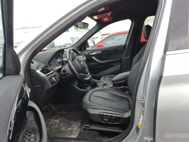 BMW X1 2018 XDRIVE28I * БЕЗ ПЪРВОНАЧАЛНА ВНОСКА, снимка 7 - Автомобили и джипове - 52887323