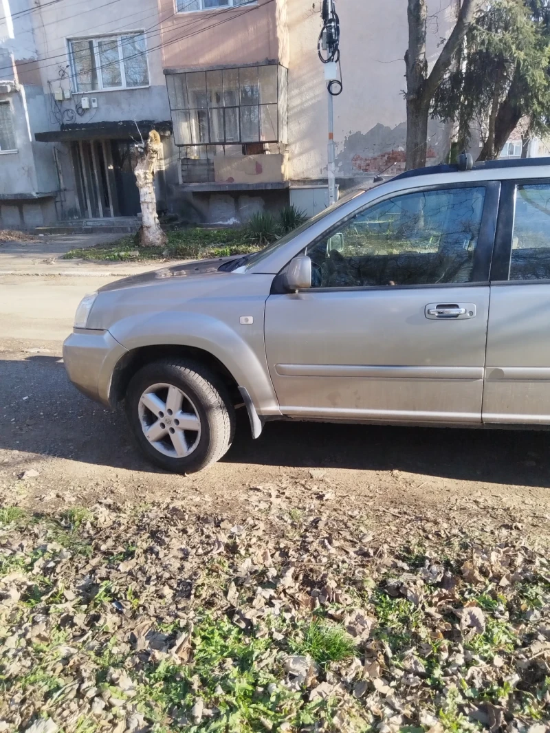 Nissan X-trail, снимка 3 - Автомобили и джипове - 52927973