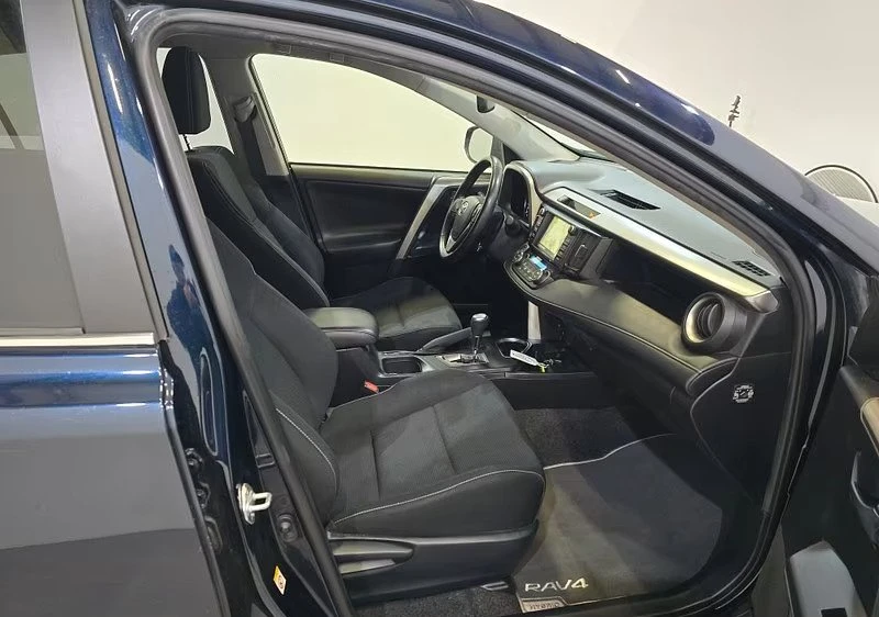 Toyota Rav4 HEV/2.5/197HP/DYNAMIC AUT/LED/KEYLESS/NAVI/CAM/ , снимка 7 - Автомобили и джипове - 53996698