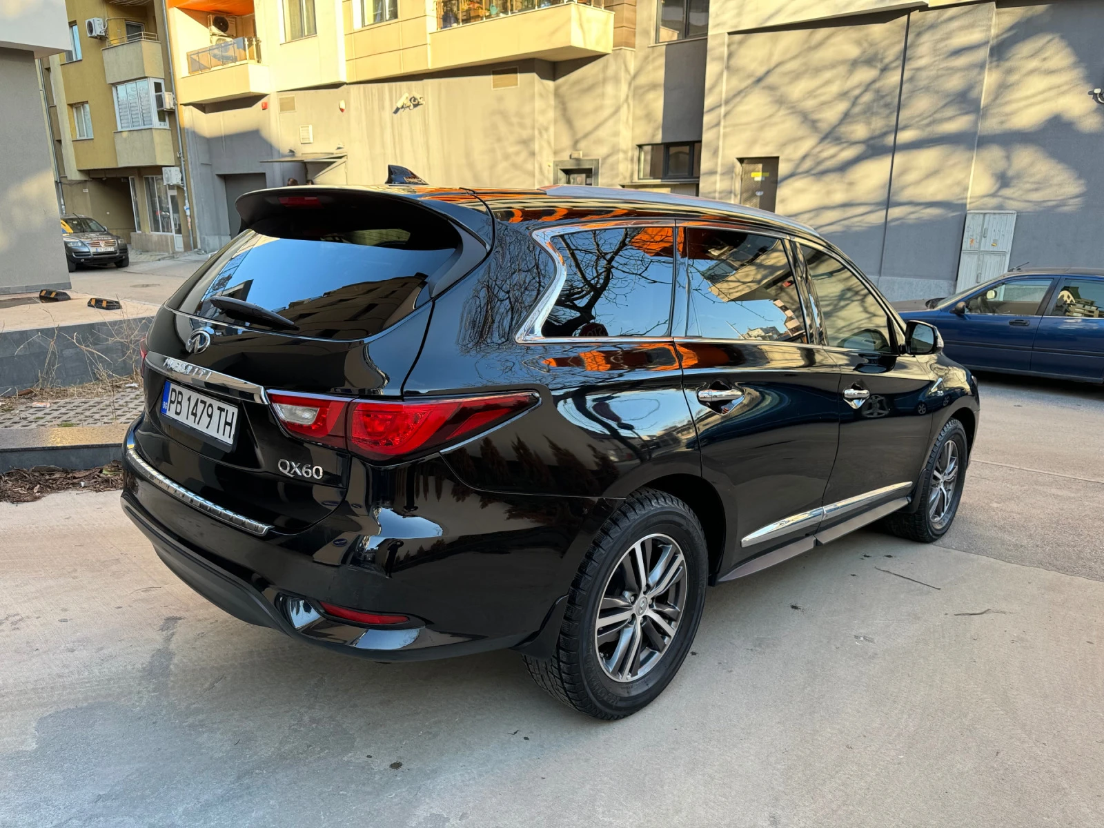 Infiniti QX60 Infiniti QX60 3.5 - изображение 4