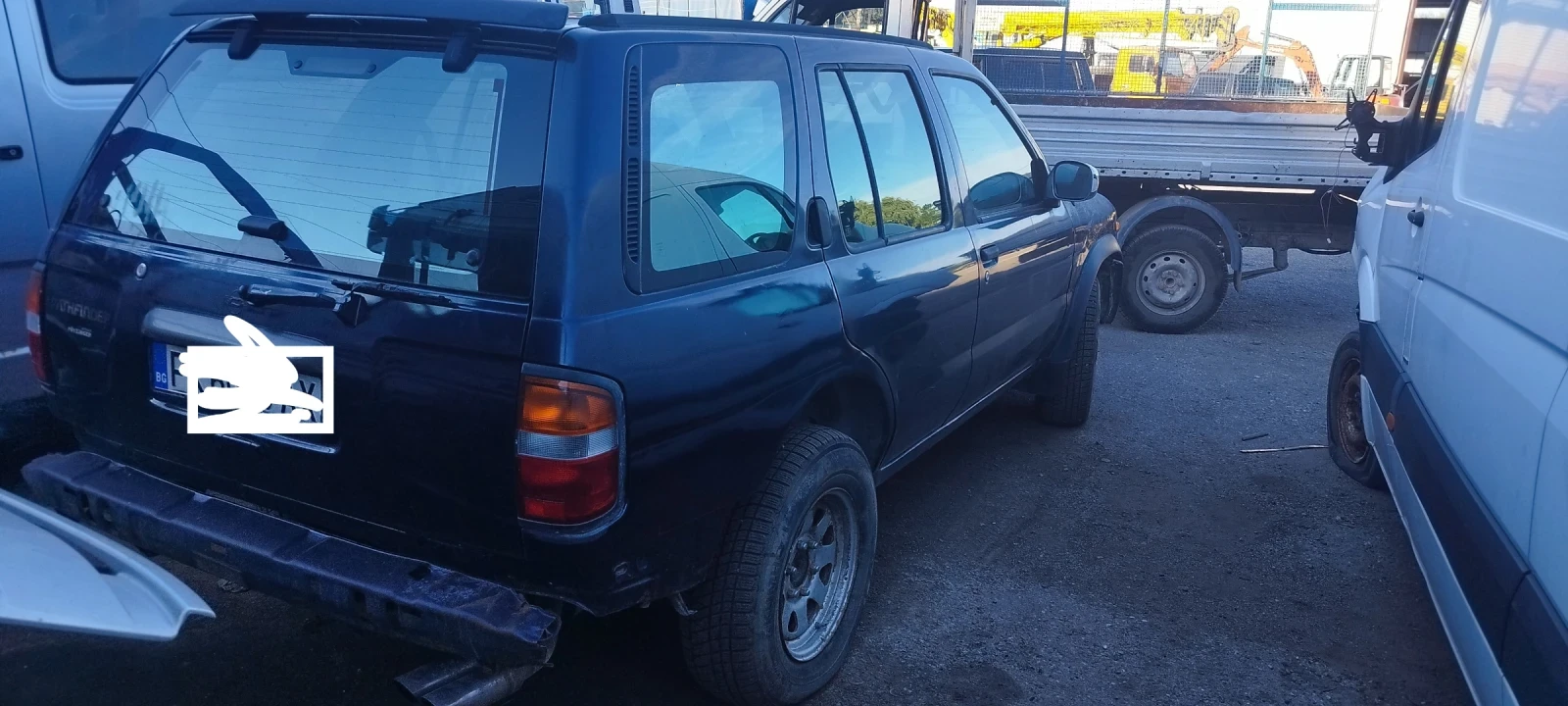 Nissan Pathfinder 3.3 - изображение 3