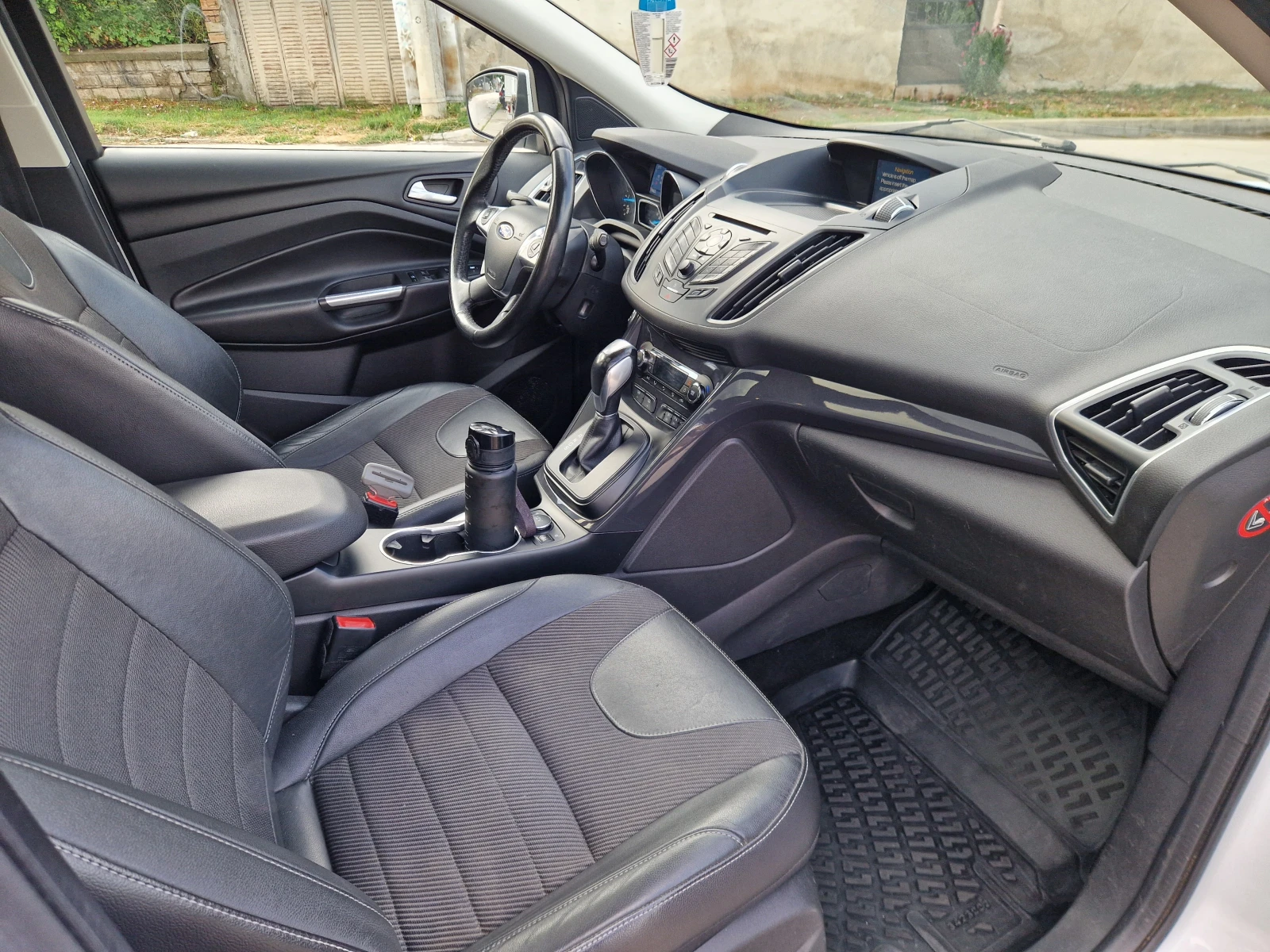 Ford Kuga Ford Kuga 2.0d 163hp  Titanium   4WD 2014 ПАНОРАМА, снимка 7 - Автомобили и джипове - 54803011