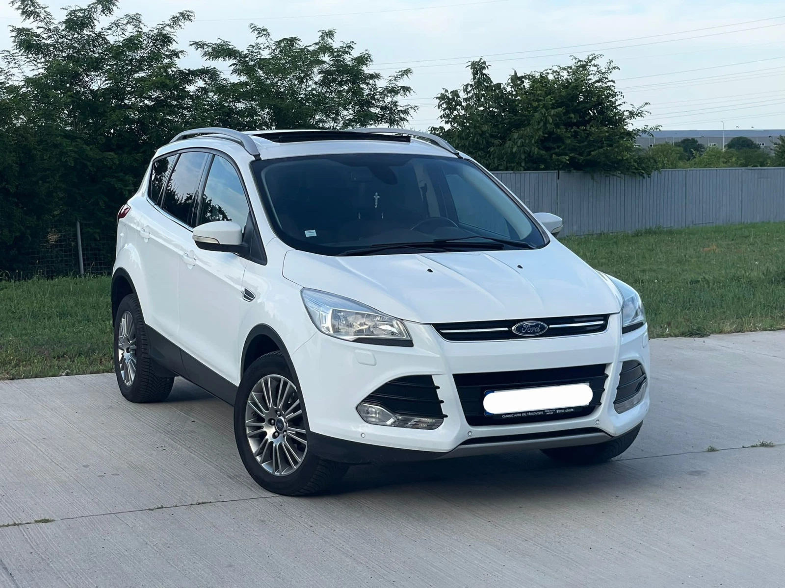 Ford Kuga Ford Kuga 2.0d 163hp  Titanium   4WD 2014 ПАНОРАМА, снимка 3 - Автомобили и джипове - 54803011