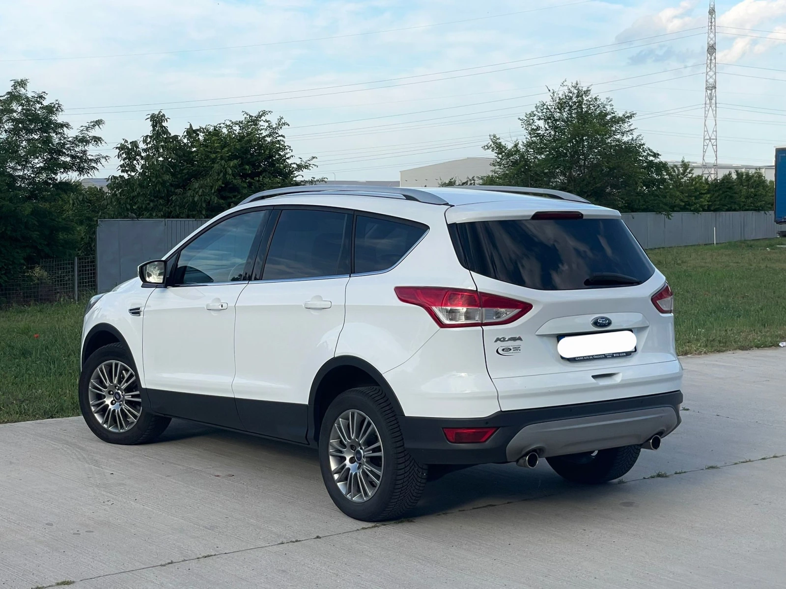 Ford Kuga Ford Kuga 2.0d 163hp  Titanium   4WD 2014 ПАНОРАМА, снимка 4 - Автомобили и джипове - 54803011