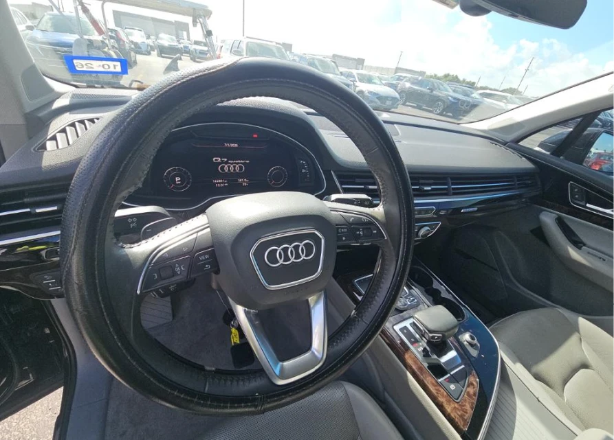 Audi Q8 PRESTIGE 3.0TFSI, снимка 12 - Автомобили и джипове - 55134166