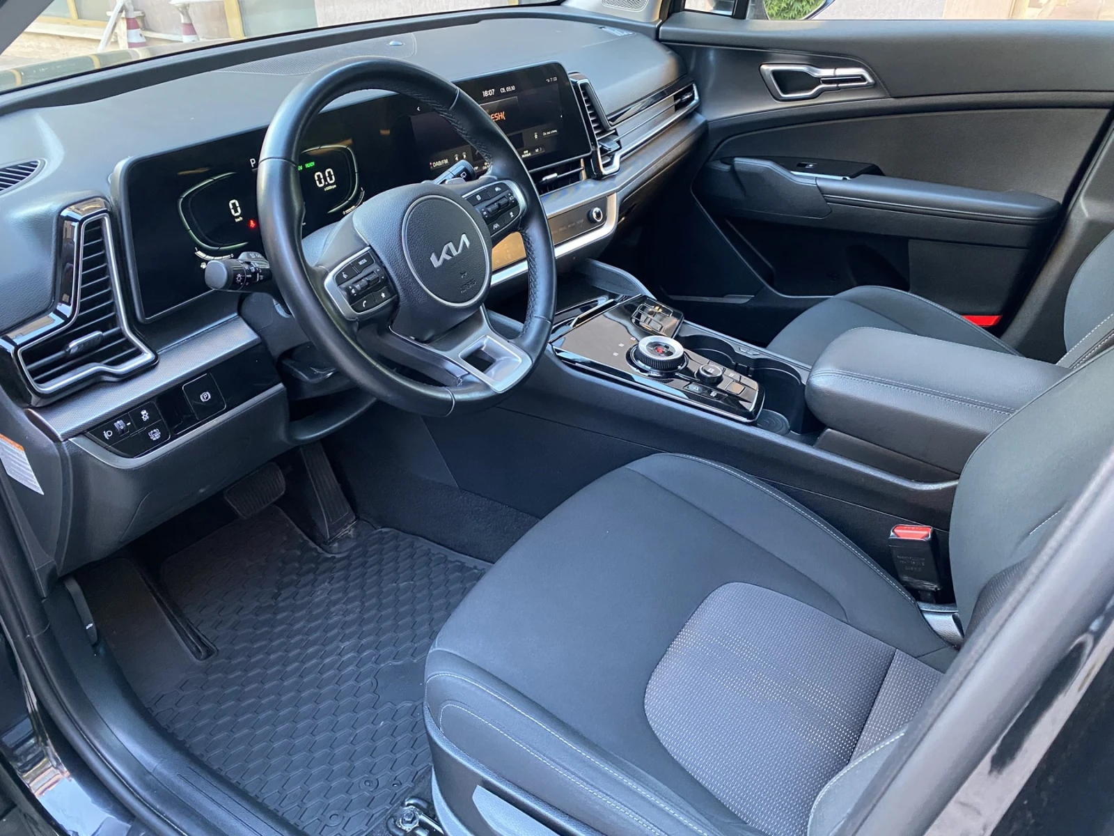 Kia Sportage 1.6 T-GDi/ 230��./ HEV/ Active Business/ BVA6 | Mobile.bg � ����������� 10