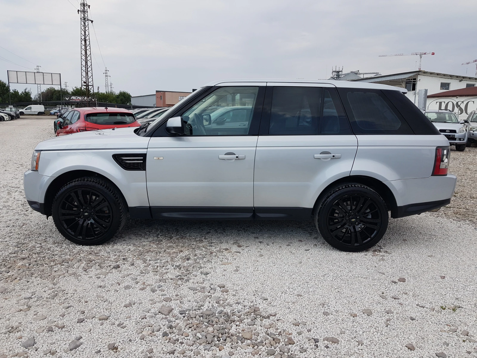 Land Rover Range Rover Sport FACELIFT 3.0 D-245 к.с. ЛИЗИНГ, снимка 8 - Автомобили и джипове - 55909622