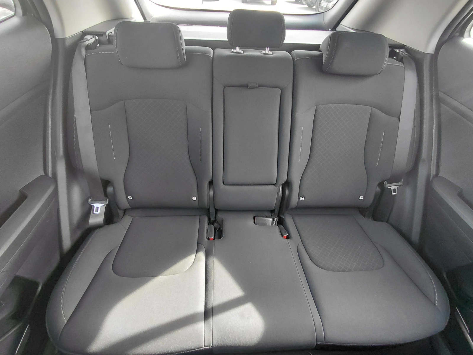 Kia Sportage 1.6 T-GDI 7AT MHEV/150�.�/4x4 | Mobile.bg � ����������� 13
