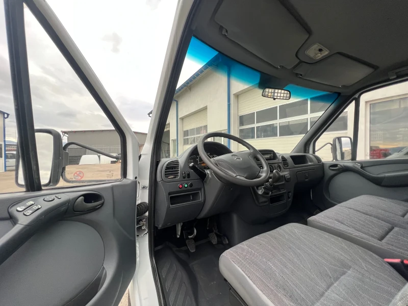 Mercedes-Benz Sprinter 413 Тристранен самосвал / Италия / Отличен!, снимка 17 - Бусове и автобуси - 48076457