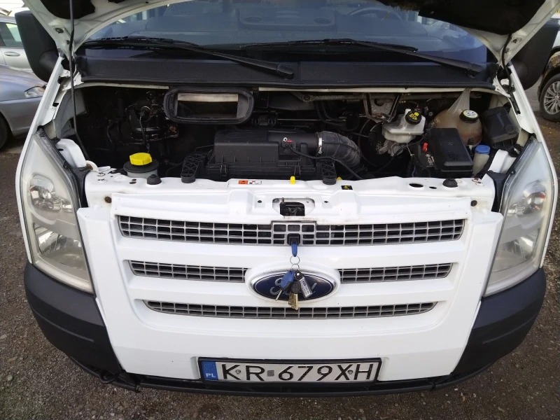 Ford Transit 2.2. 140 к.с. 6 скорости, 9 места, темпомат, печка, снимка 17 - Бусове и автобуси - 52494329