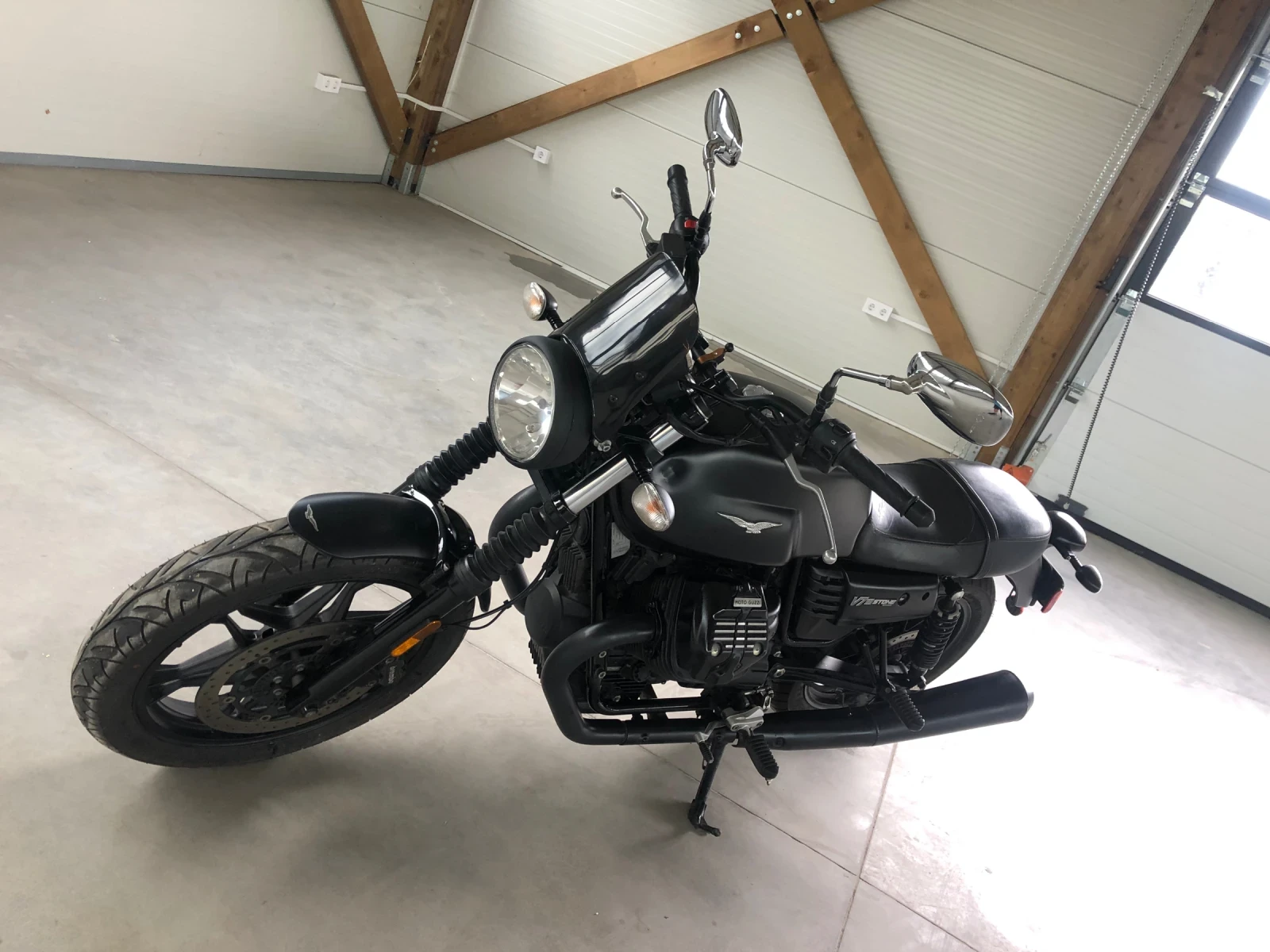 Moto Guzzi 750 V7 III STONE  | Auto.bg — изображение 1