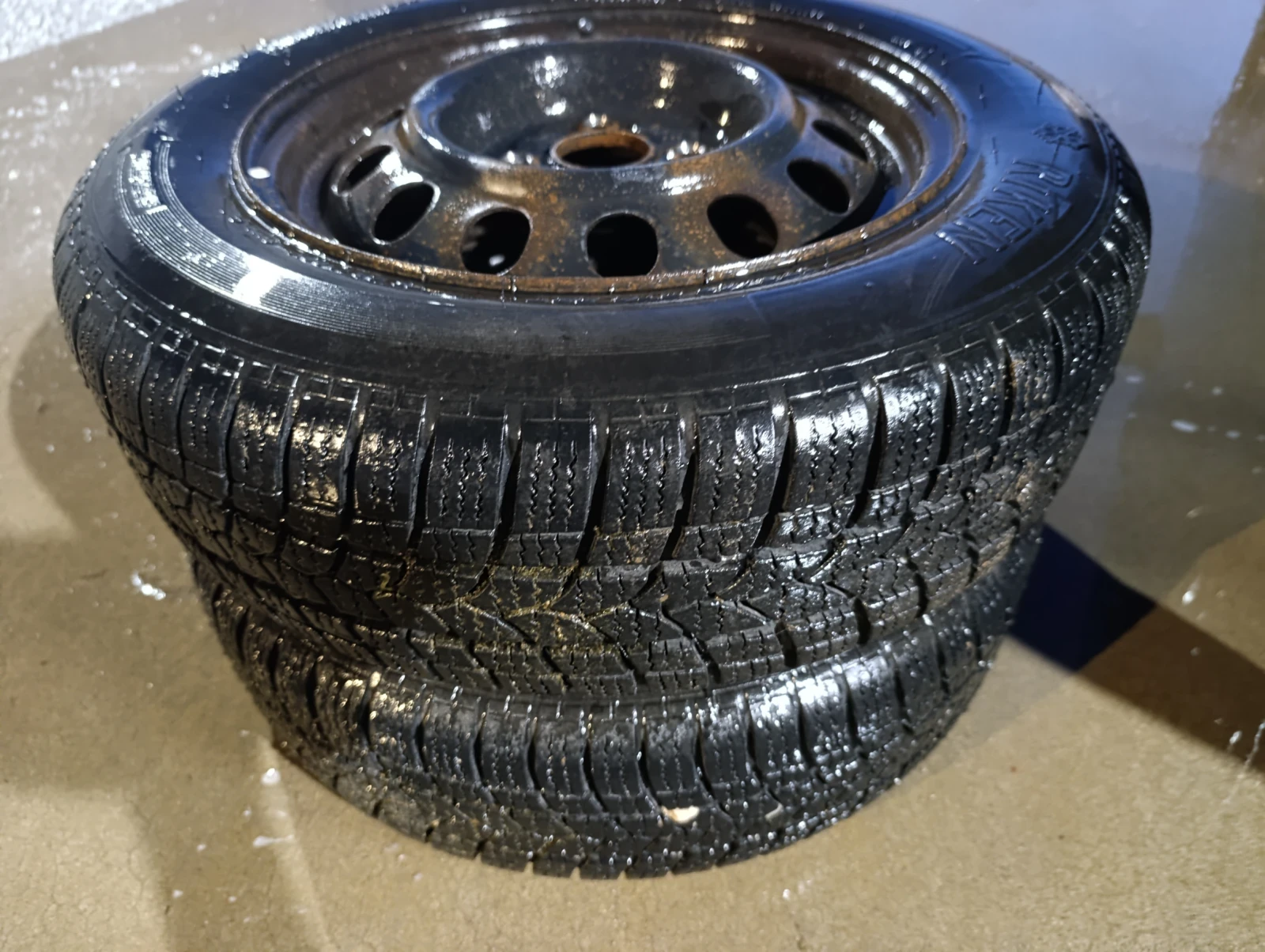 ���� � ������ 175/65R14 �� Toyota Yaris | Mobile.bg � ����������� 1