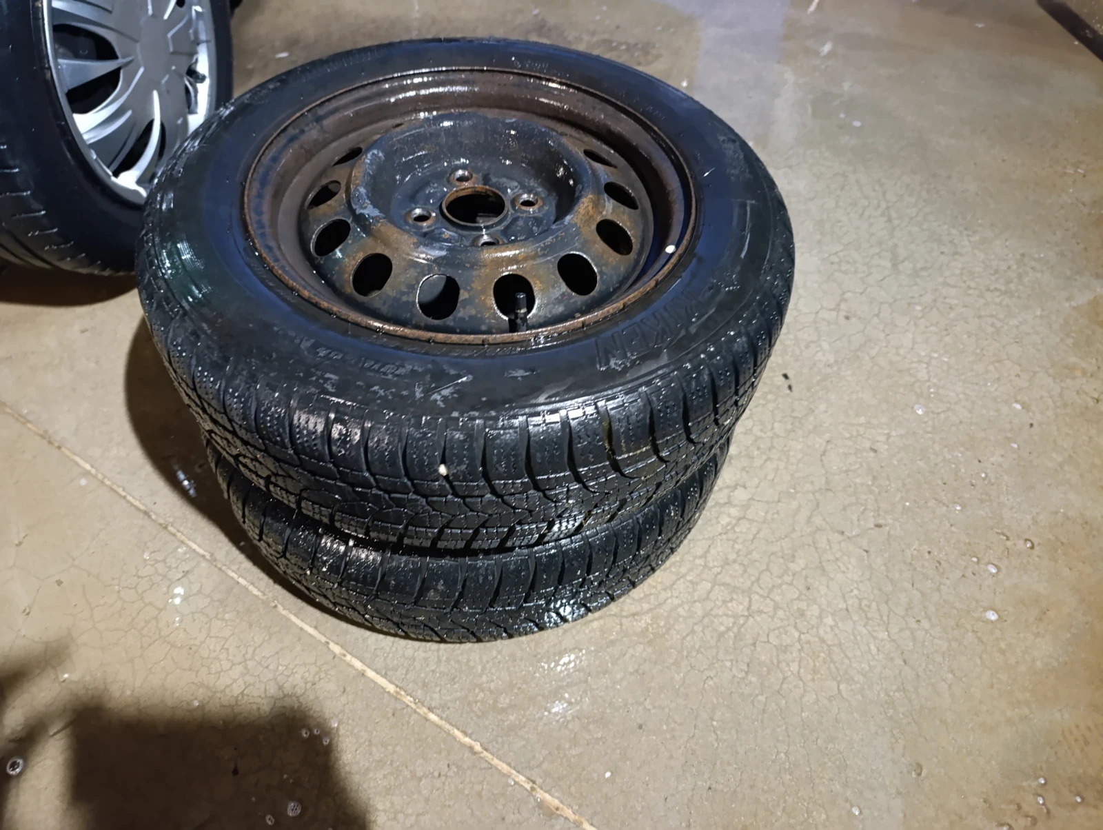 ���� � ������ 175/65R14 �� Toyota Yaris | Mobile.bg � ����������� 2