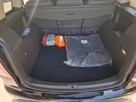 VW Touran 2.0 TDi DSG BKD, снимка 10