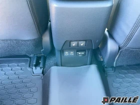 Toyota Prius Plug-In Hybrid XSE FWD, снимка 15