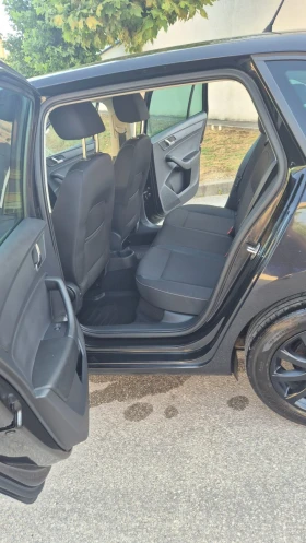 Skoda Rapid Дизел 1600кб, снимка 13