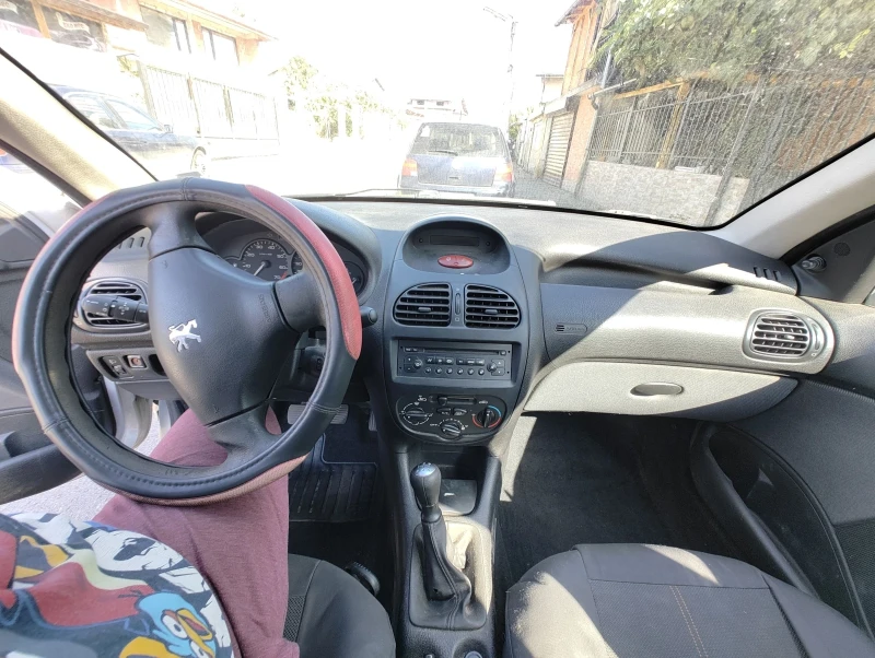 Peugeot 206, снимка 9 - Автомобили и джипове - 47367385