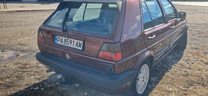 VW Golf, снимка 5 - Автомобили и джипове - 48076970