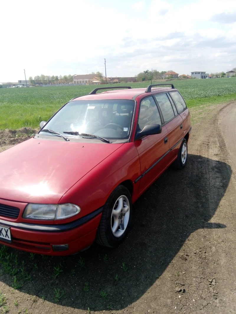 Opel Astra F, снимка 4 - Автомобили и джипове - 48346552