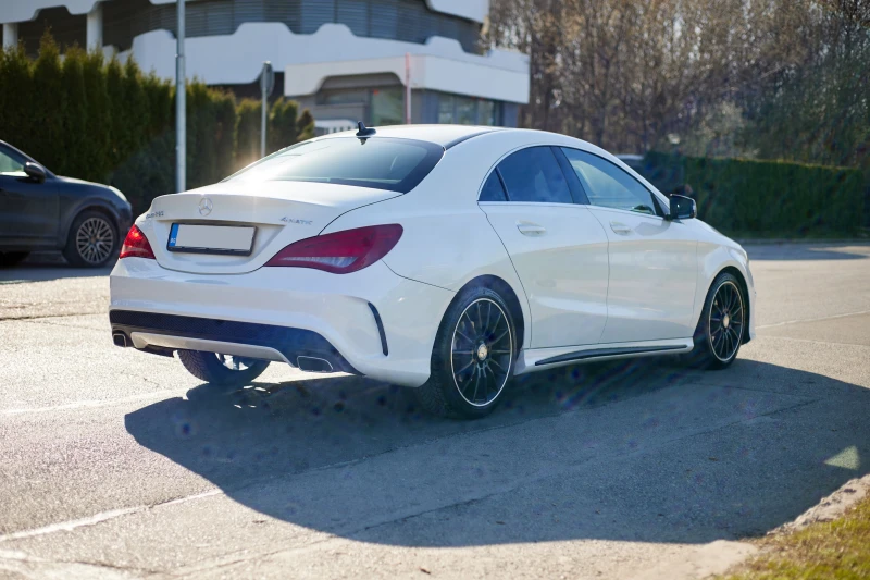 Mercedes-Benz CLA 250, снимка 4 - Автомобили и джипове - 52674483
