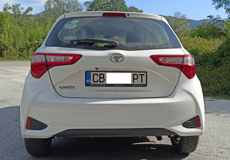 Toyota Yaris 1.5 CVT LUNA, снимка 5 - Автомобили и джипове - 52111662